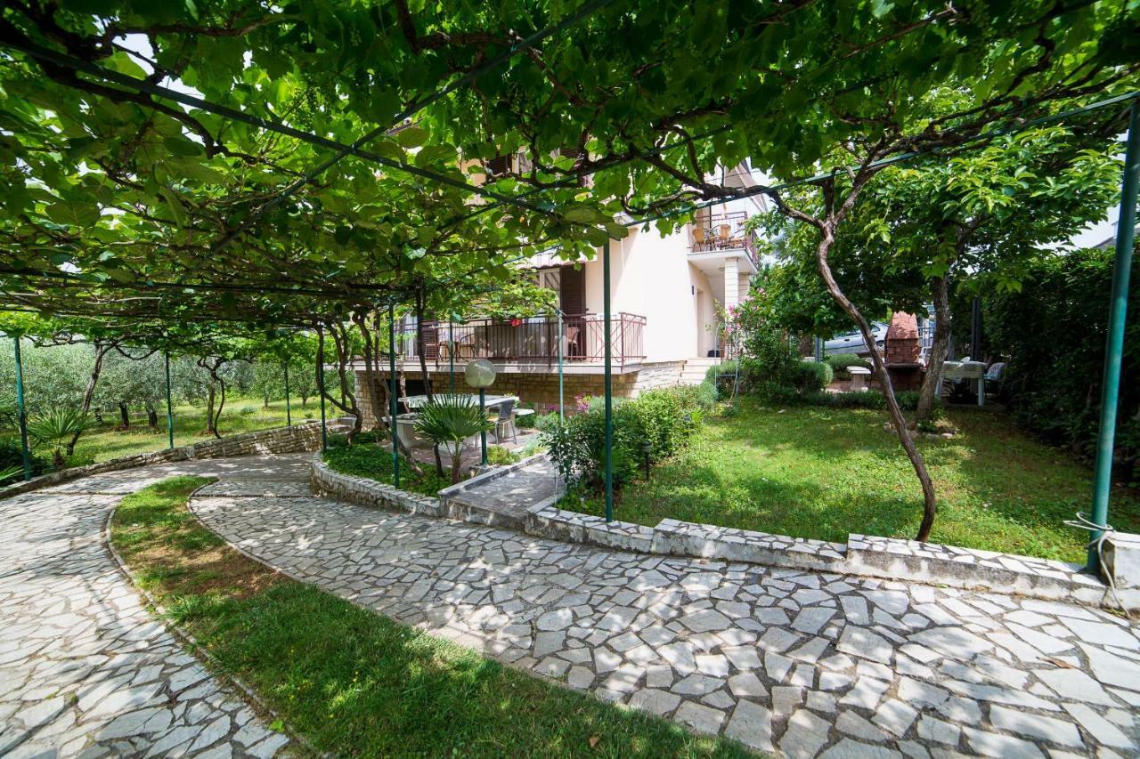 Apartments Marija Poreč Exterior foto